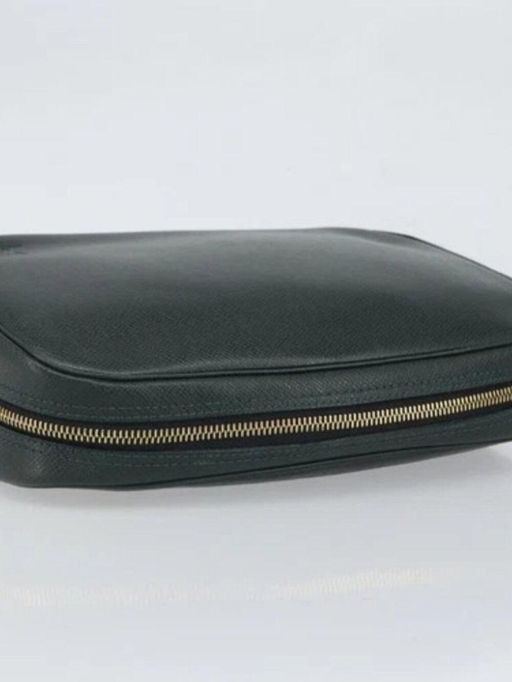 LOUIS VUITTON Taiga Trousse Toilette GM Clutch Bag Epicea M30214 LV Auth 166571 - Picture 6 of 16